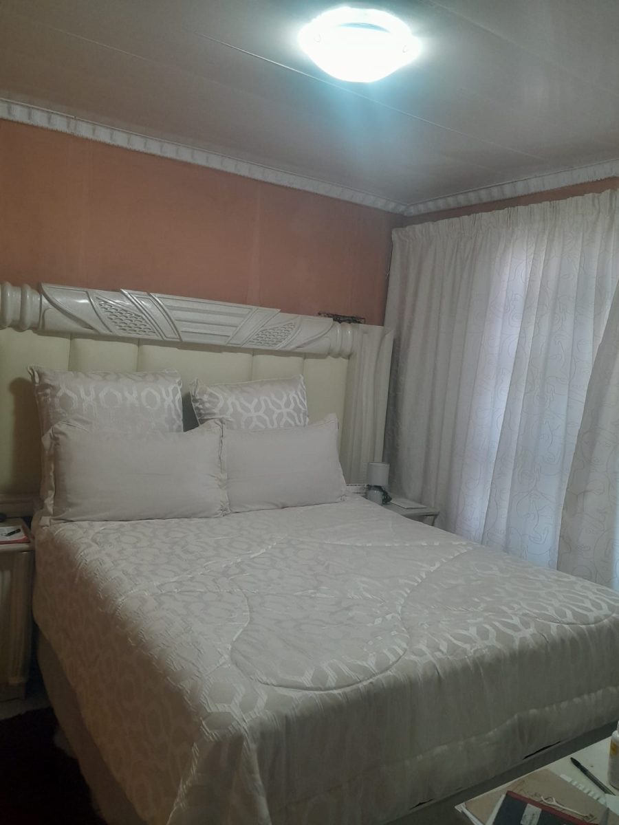 2 Bedroom Property for Sale in Mdantsane Nu 17 Eastern Cape